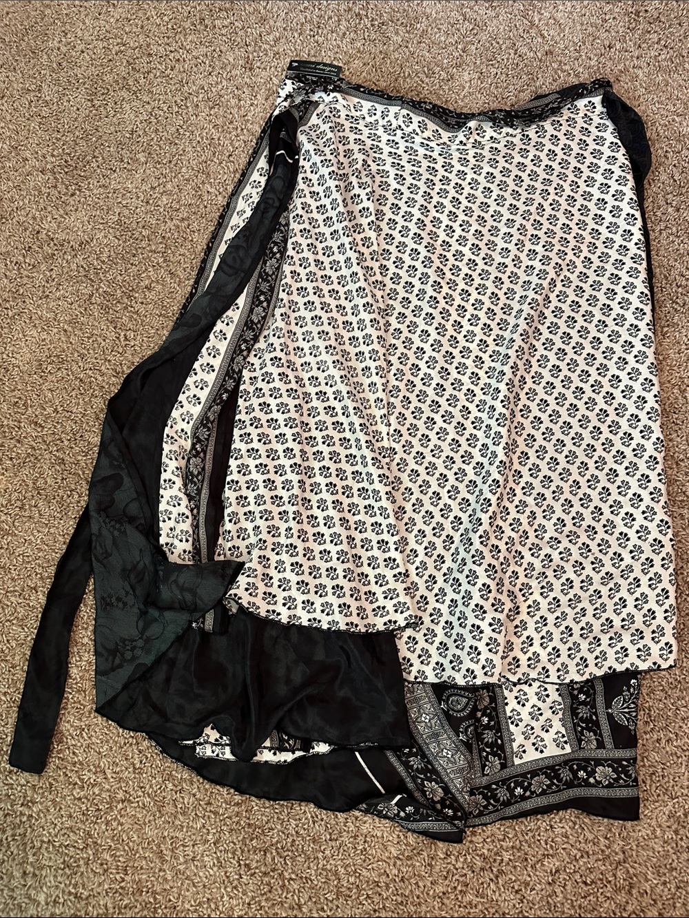 Jovani Designs Hawaii silk wrap skirt reversible black and white floral NWT